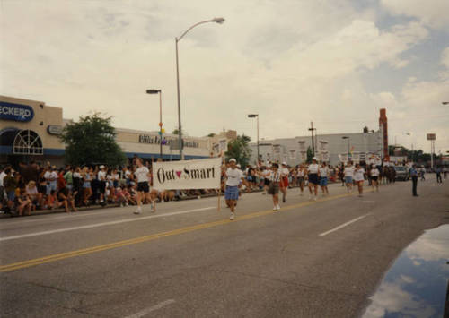 Download the full-sized image of Houston Gay Pride parade