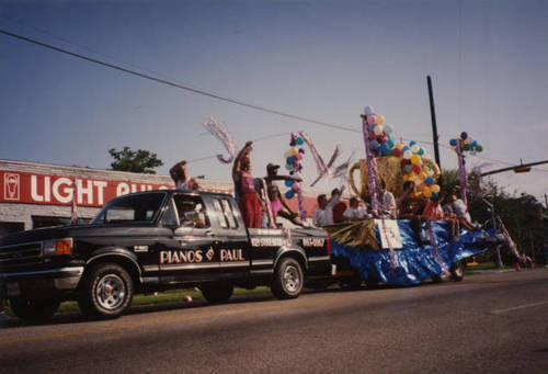 Download the full-sized image of Houston Gay Pride parade