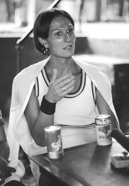 Download the full-sized image of Renée Richards Interview at the Orange Lawn Tennis Club, New Jersey (August 21, 1976)